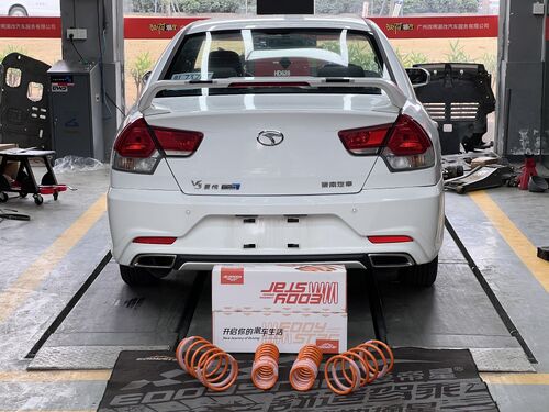 trường hợp công ty mới nhất về 2016 Southeast Lingyue V3 1.5L | EDDY Sport Short Springs Upgrade: Handling and Safety Optimization Plan