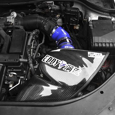 Carbon Fiber Air Intake CF-R là sự bổ sung hoàn hảo cho chiếc xe hiệu suất của bạn